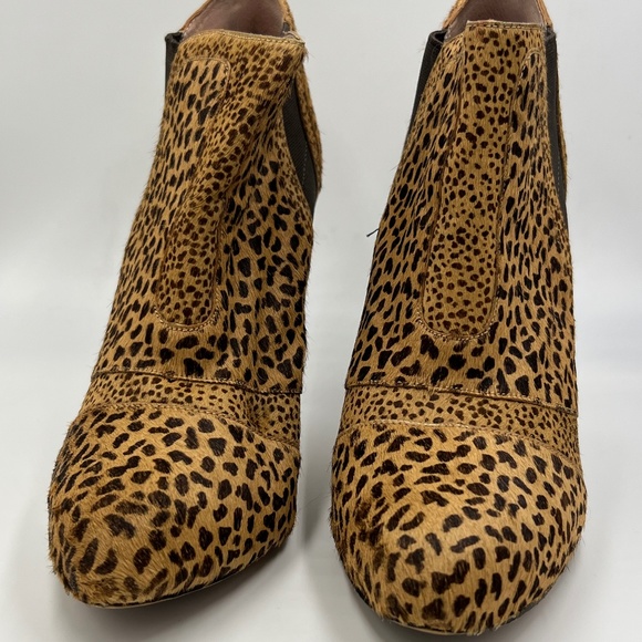 BCBGeneration Animal Print Bootie (7.5) - Picture 1 of 6